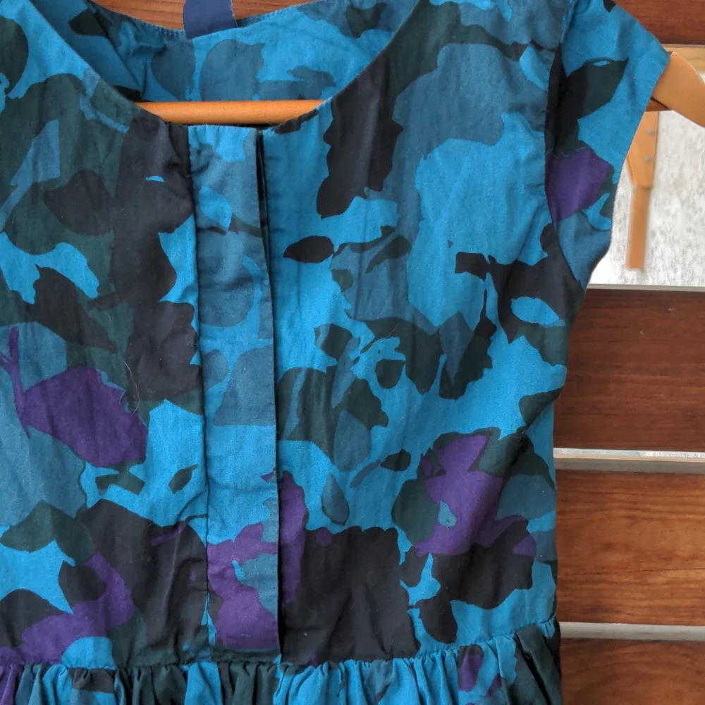 Gap blue floral cotton girls dress 10 - Picture 5 of 11